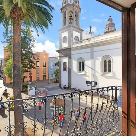 El Balcón De La Catedral *
